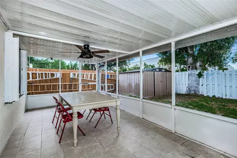 Exterior - 8419 125th Pl, Largo, FL 33773 photo 7 of 8
