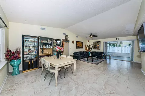Dining - 8419 125th Pl, Largo, FL 33773 photo 2 of 3