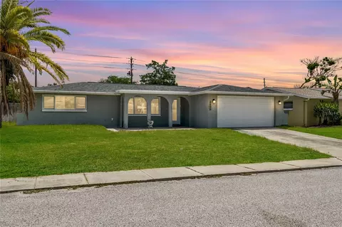 3606 Cockatoo Dr, New Port Richey, FL 34652