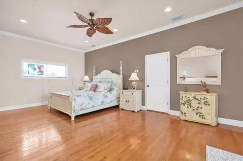 Bedroom - 16102 4th St E, Redington Beach, FL 33708 photo 2 of 7
