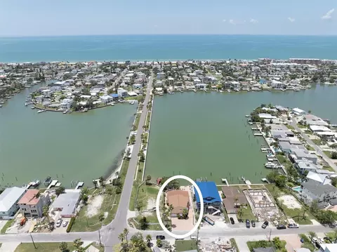 View/Area - 16102 4th St E, Redington Beach, FL 33708 photo 4 of 11