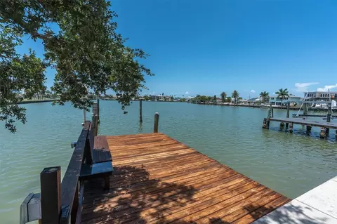 View/Area - 16102 4th St E, Redington Beach, FL 33708 photo 1 of 11