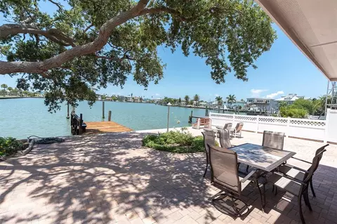 Exterior - 16102 4th St E, Redington Beach, FL 33708 photo 9 of 13