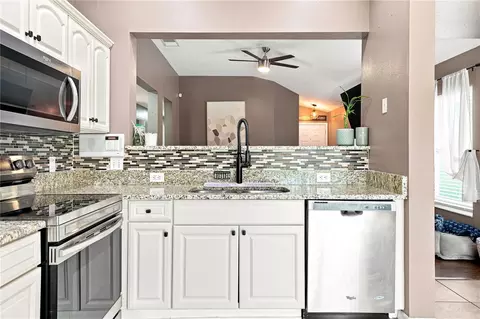 5217 Mango Fruit St, Seffner, FL 33584 photo 15