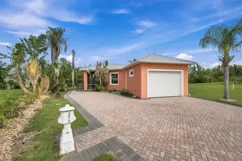 3210 Great Heron Loop, Polk City, FL 33868