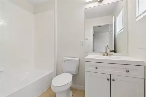 Bath - 10925 Winter Crest Dr, Riverview, FL 33569 photo 2 of 4