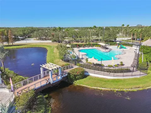 Exterior - 10925 Winter Crest Dr, Riverview, FL 33569 photo 9 of 10