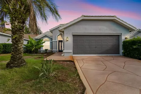 9376 French Quarters Cir, Weeki Wachee, FL 34613