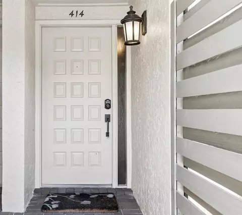 3157 Landmark Dr #414, Clearwater, FL 33761
