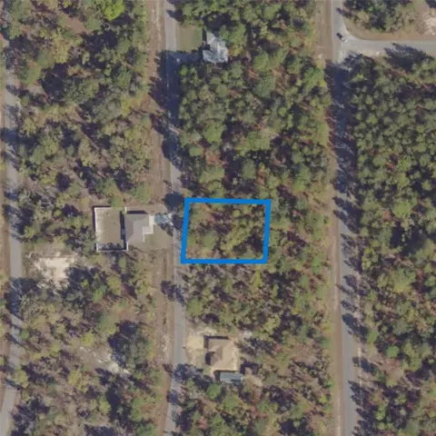 17 Fisher Lane Ter, Ocklawaha, FL 32179
