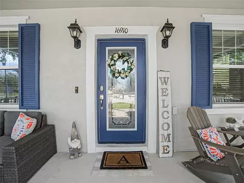 Exterior - 16910 Dorman Rd, Lithia, FL 33547 photo 3 of 12