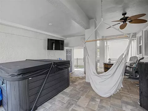 Exterior - 16910 Dorman Rd, Lithia, FL 33547 photo 5 of 12