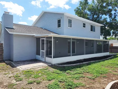 702 Hyssop Pl, Brandon, FL 33510 photo 5