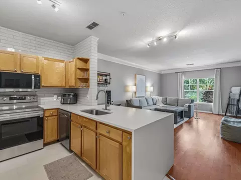 4207 S Dale Mabry Hwy #8308, Tampa, FL 33611