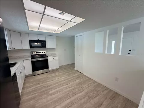 7272 Lindhurst St, Spring Hill, FL 34606 photo 6