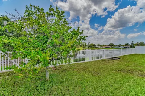 8706 Linebrook Dr, Trinity, FL 34655 photo 37