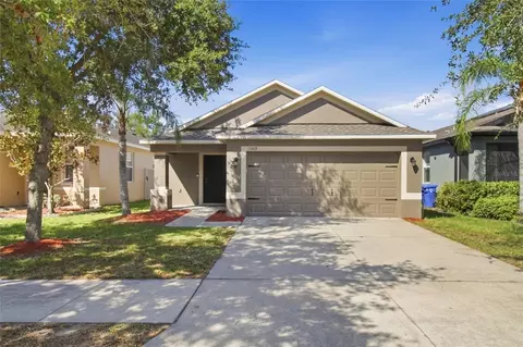 15519 Telford Spring Dr, Sun City Center, FL 33573