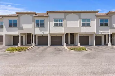1040 Normandy Trace Rd, Tampa, FL 33602