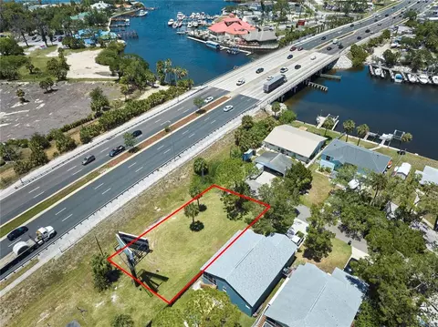 0 Cotee River Dr, New Port Richey, FL 34652