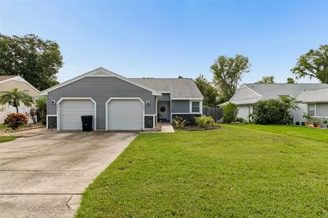 341 Hibiscus Dr, Palm Harbor, FL 34684