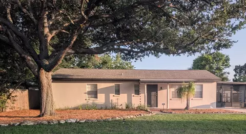 3902 W Paxton Ave, Tampa, FL 33611
