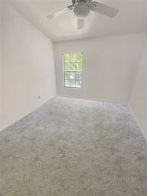 Bedroom - 4924 Chatham Gate Dr, Riverview, FL 33578 photo 2 of 4
