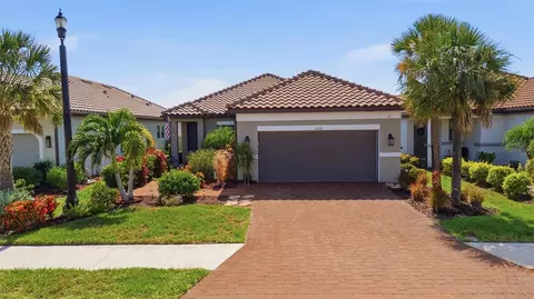 11115 Devonbridge Dr, Palmetto, FL 34221