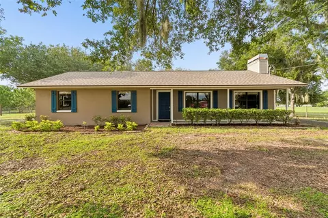 Exterior - 336 Corbett Rd, Lithia, FL 33547 photo 2 of 8