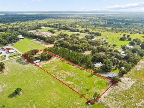 View/Area - 336 Corbett Rd, Lithia, FL 33547 photo 6 of 7