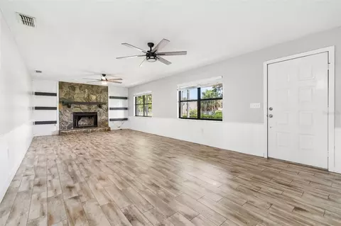 Living - 336 Corbett Rd, Lithia, FL 33547 photo 1 of 3
