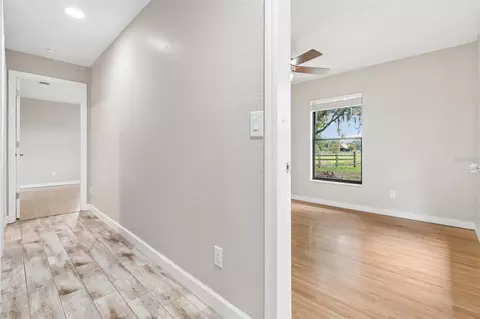 Entry Way - 336 Corbett Rd, Lithia, FL 33547 photo 3 of 3