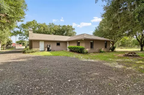 Exterior - 336 Corbett Rd, Lithia, FL 33547 photo 6 of 8