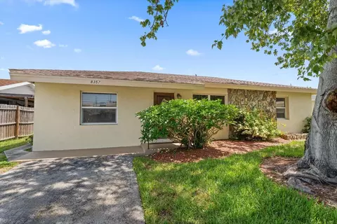 8357 75th Ave, Seminole, FL 33777