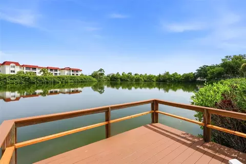 4570 Overlook Dr NE #175, Saint Petersburg, FL 33703