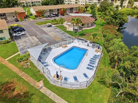 4570 Overlook Dr NE #175, Saint Petersburg, FL 33703