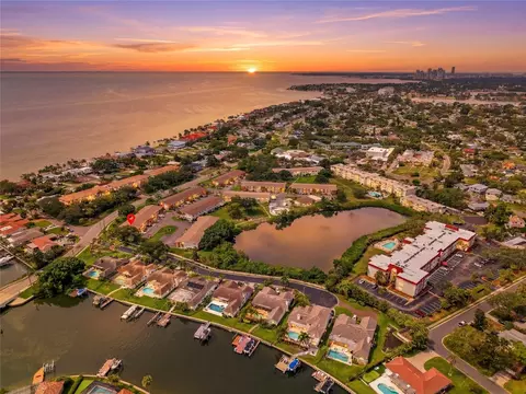4570 Overlook Dr NE #175, Saint Petersburg, FL 33703