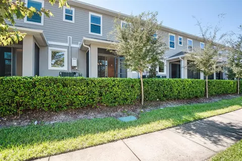 Exterior - 5756 Spotted Harrier Way, Lithia, FL 33547 photo 3 of 5