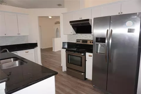 6708 66th Ave E, Bradenton, FL 34203 photo 4
