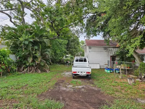 4605 8th Ave N, Saint Petersburg, FL 33713