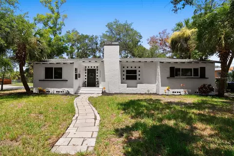 2235 5th St S, Saint Petersburg, FL 33705