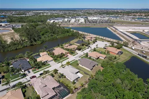 View/Area - 5409 Conch Shell Pl, Apollo Beach, FL 33572 photo 10 of 14