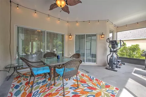 Exterior - 5409 Conch Shell Pl, Apollo Beach, FL 33572 photo 2 of 9