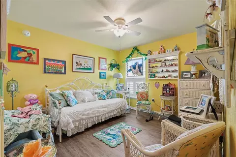 Bedroom - 11820 Stone Pine St, Riverview, FL 33569 photo 3 of 6