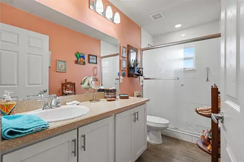 Bath - 11820 Stone Pine St, Riverview, FL 33569 photo 1 of 3