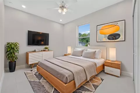 Bedroom - 1603 Wright Dr, Lakeland, FL 33805 photo 4 of 10