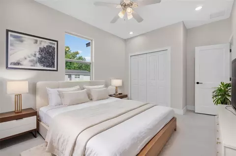 Bedroom - 1603 Wright Dr, Lakeland, FL 33805 photo 2 of 10