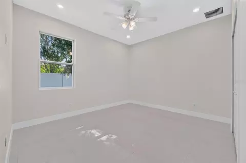 Bedroom - 1603 Wright Dr, Lakeland, FL 33805 photo 7 of 10