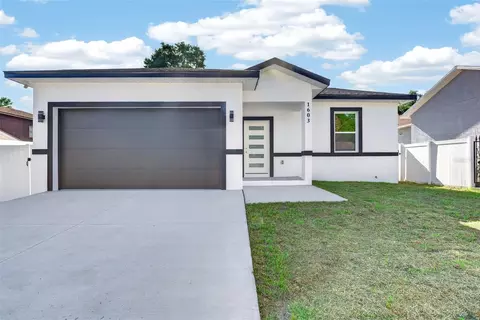 Exterior - 1603 Wright Dr, Lakeland, FL 33805 photo 4 of 8