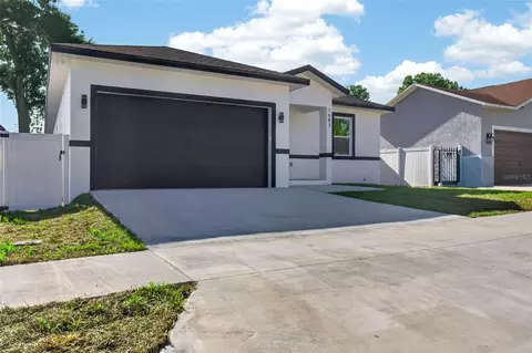 Exterior - 1603 Wright Dr, Lakeland, FL 33805 photo 2 of 8