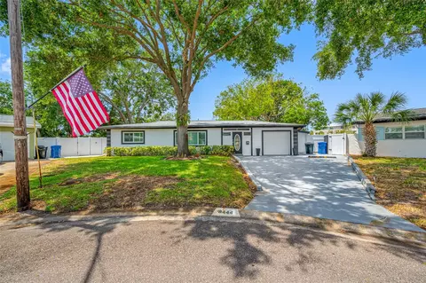 8444 8th Way N, Saint Petersburg, FL 33702